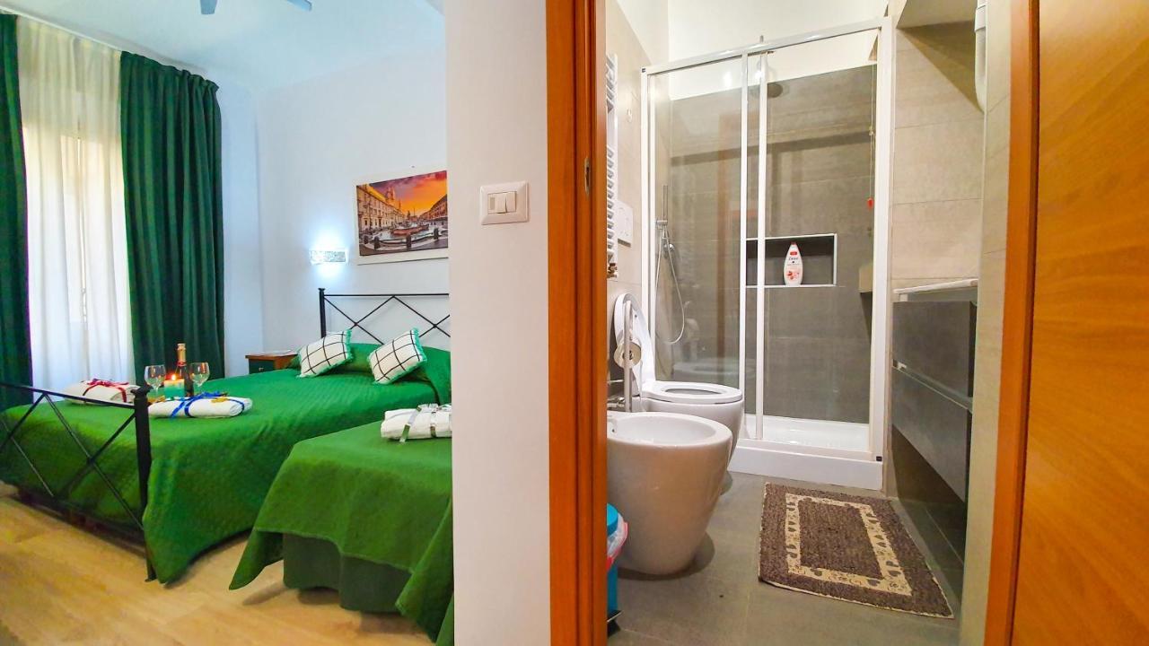 ホテル A Casa Simpatia - A Richiesta Parcheggio Gratuito ! ローマ エクステリア 写真